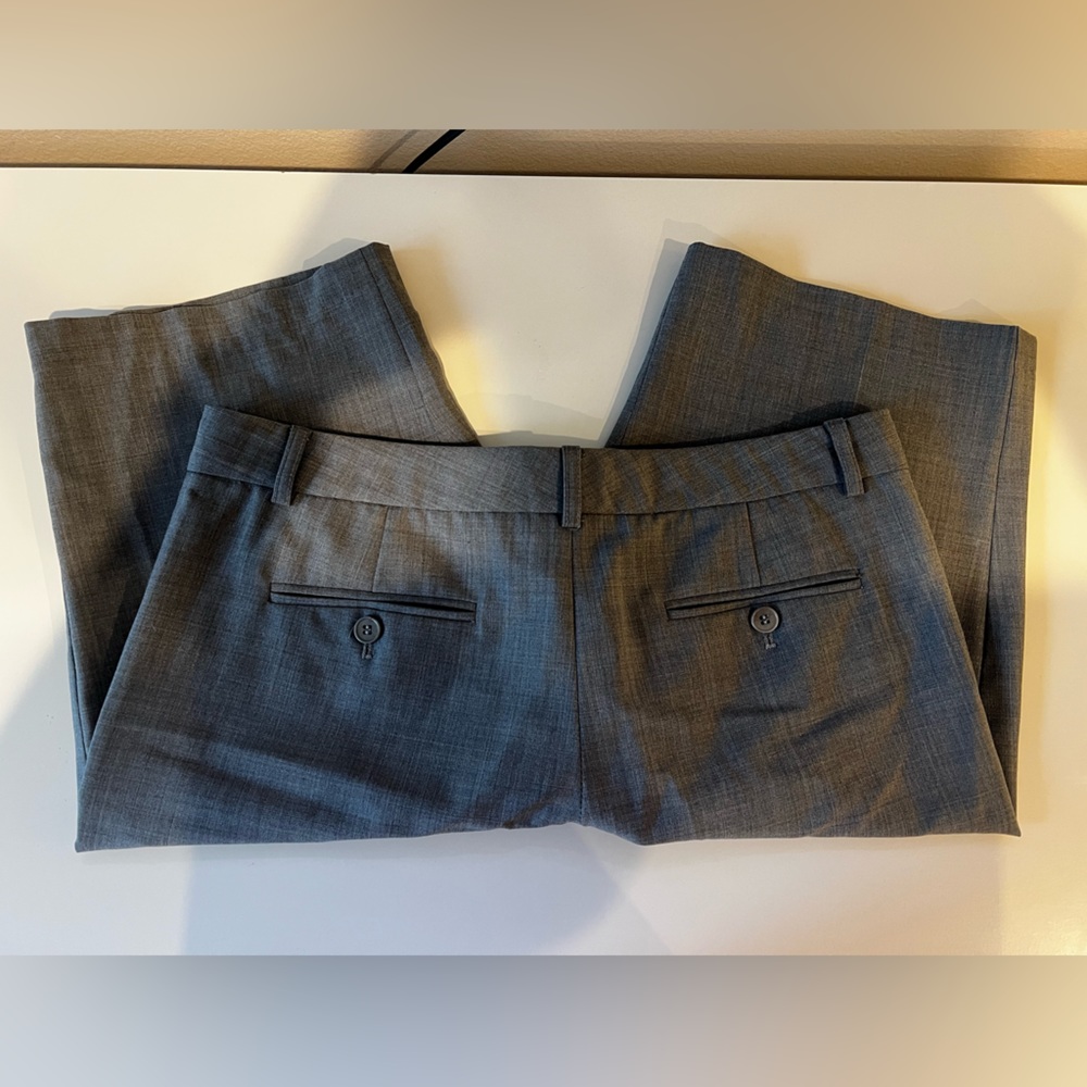 THEORY TROUSER BERMUDA SHORTS SIZE 8 - Picture 5 of 8
